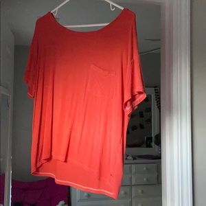 American Eagle flowy top